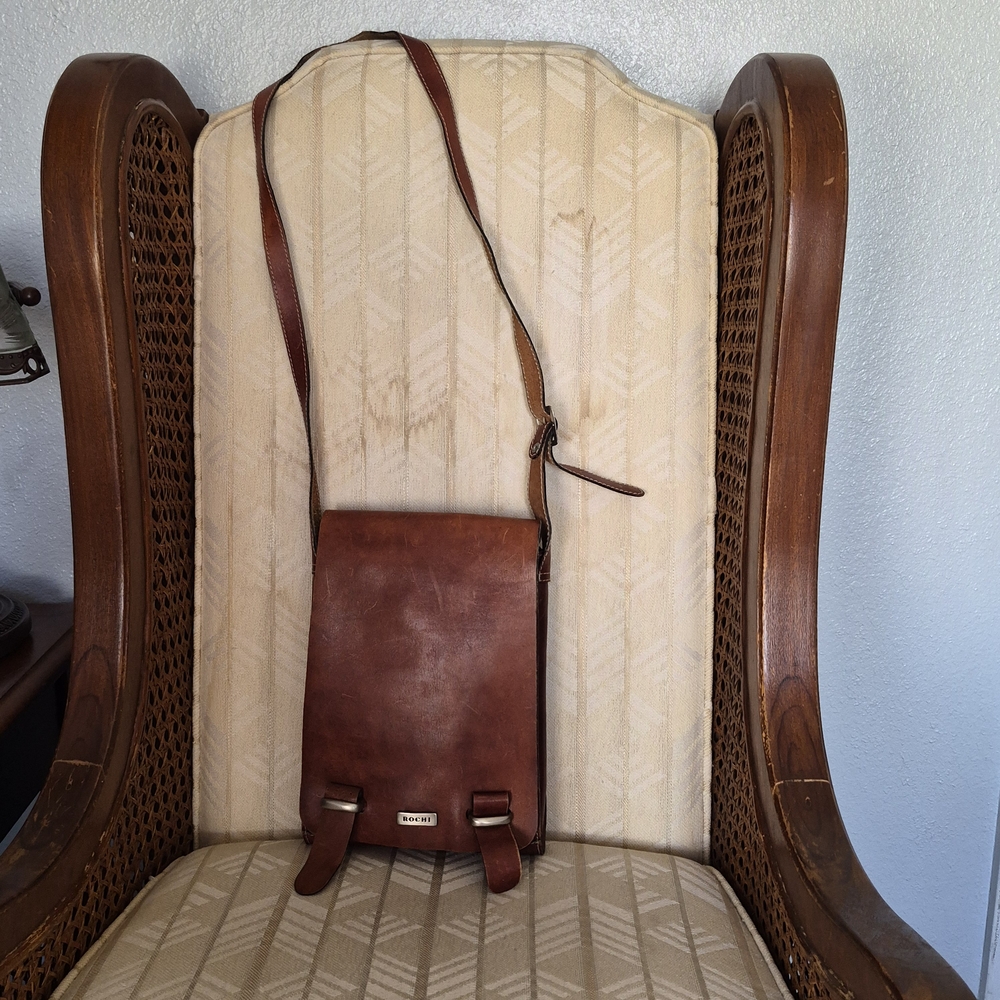 Minimal Brown Leather Messenger Crossbody - Adjustable Strap